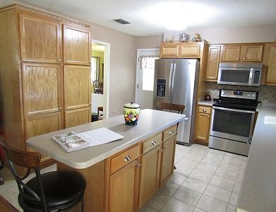 2nd image of 456 SW Harmony Ln