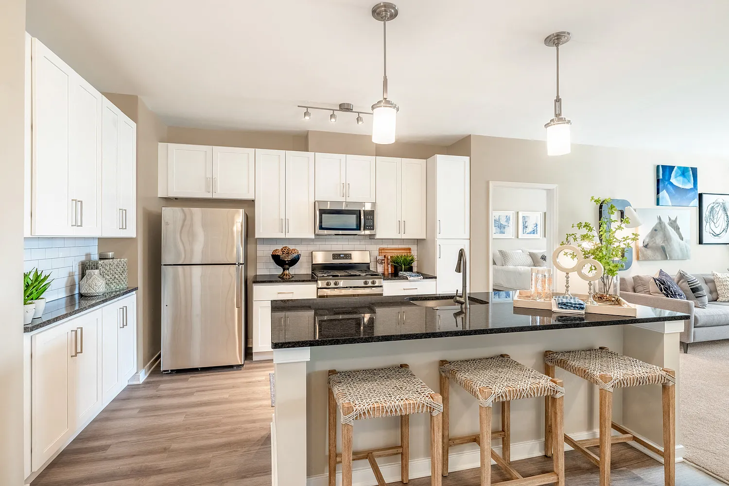Creekstone Village Apartments — Photo 1