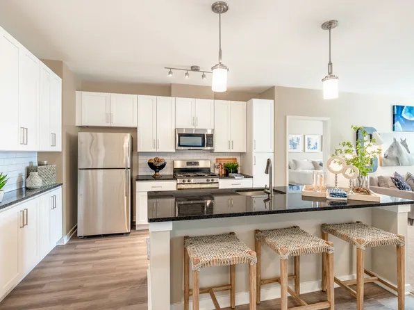 Creekstone Village Apartments