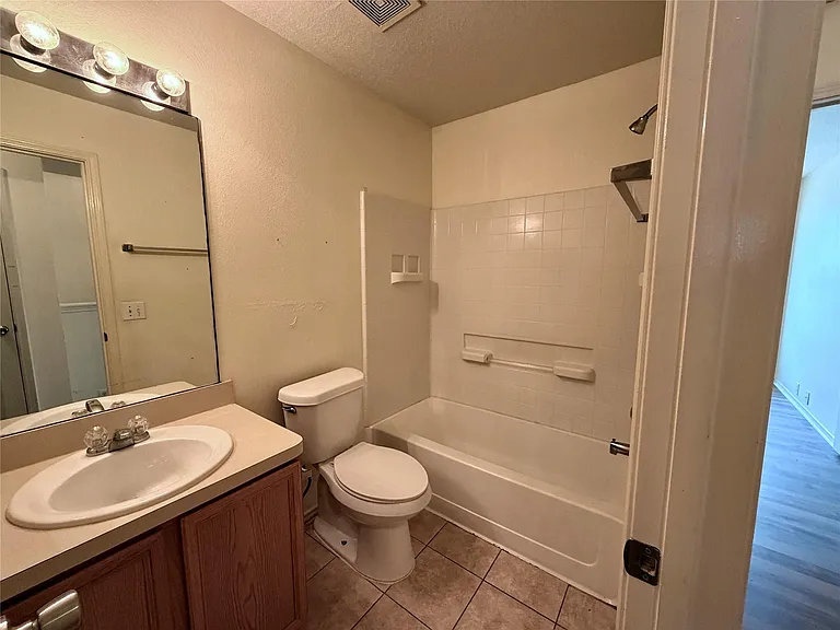 23854 Township Elm St — Photo 12