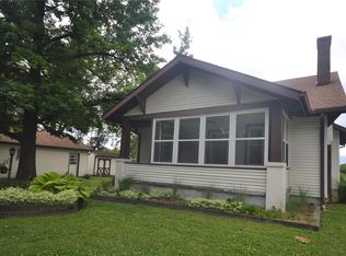 15 N Mulberry St, Millstadt, IL 62260