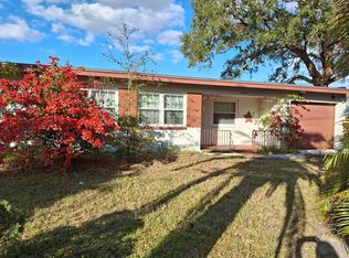 10751 Temple Ter, Seminole, FL 33772