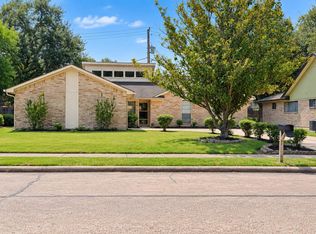 10434 Carlow Ln, La Porte, TX 77571