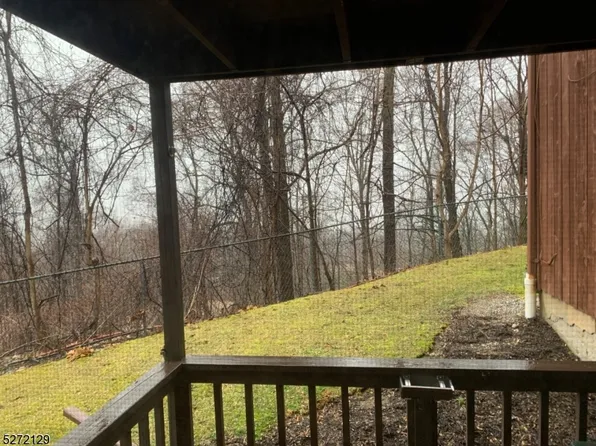 8 Steamboat Dr #5, Vernon Twp., NJ 07462