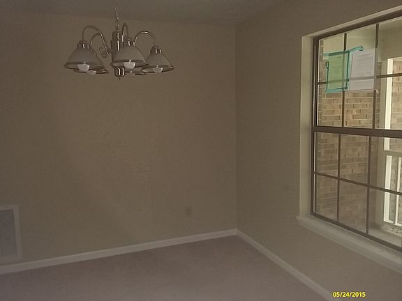 4th image of 3444 Valley Creek Dr