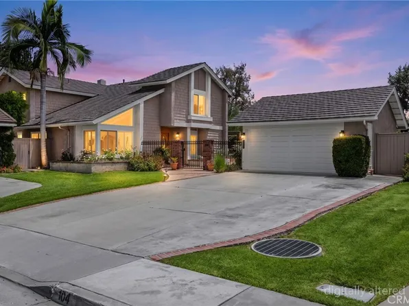 104 Morningflower Cir, Brea, CA 92821