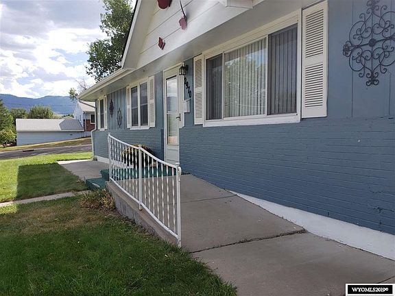 3rd image of 2970 Knollwood Dr