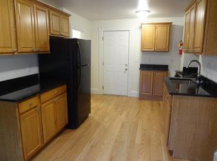 159 Grant St APT 7, Portland, ME 04101