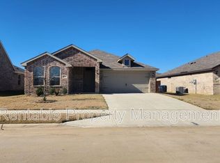 9332 Bermuda Ct, Fort Worth, TX 76123