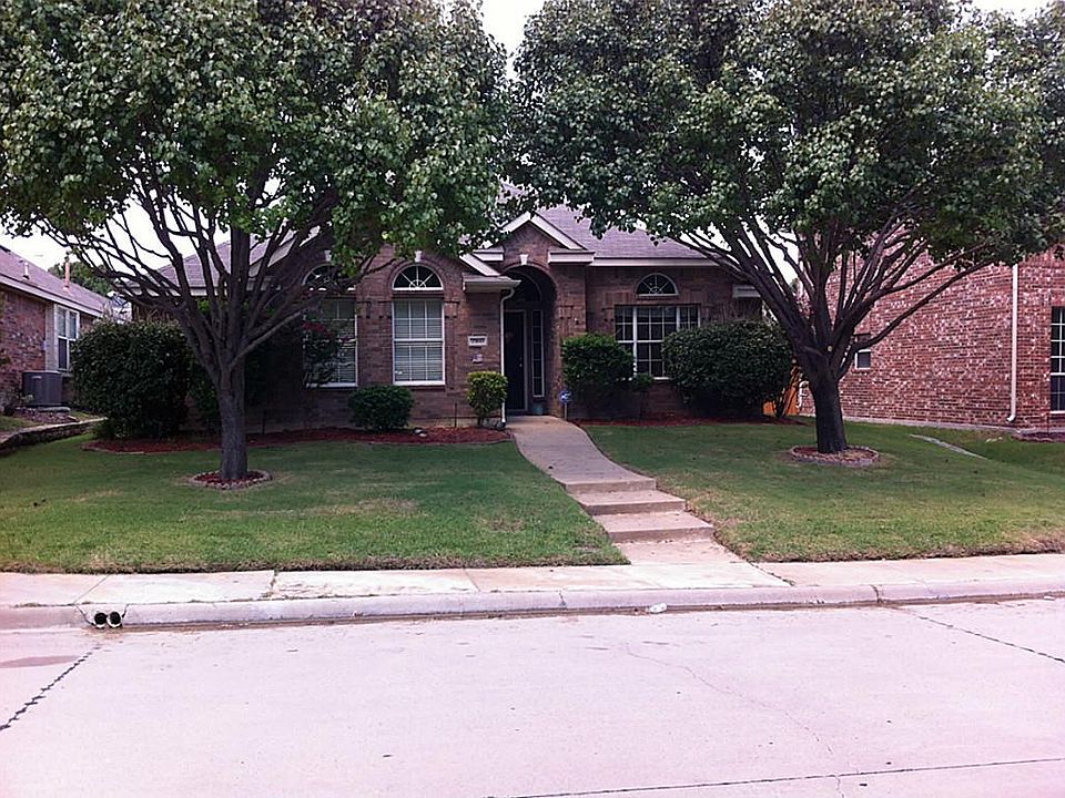 1st image of 2160 Crestlake Dr
