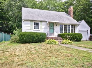 431 S Franklin St, Holbrook, MA 02343