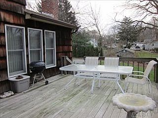 3rd image of 11 Elm Dr