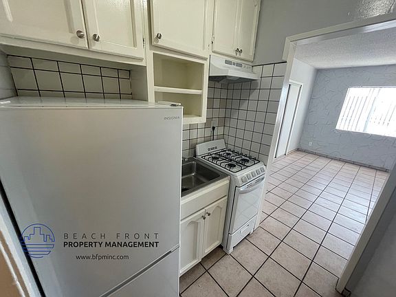 5th image of 1495 W 29th St #3383746