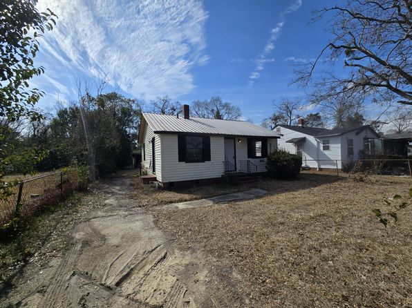 1520 Koger St