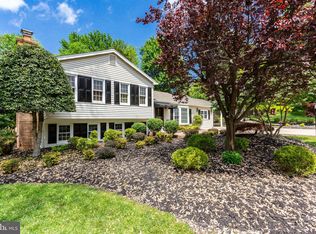 9324 Talisman Dr, Vienna, VA 22182