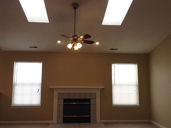 4th image of 5963 Sycamore Forge Dr