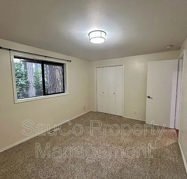 515 SE 26th Ave — Photo 17