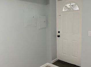 76 South Ave #2, Staten Island, NY 10303