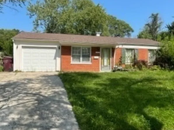 2069 217th St, Sauk Village, IL 60411