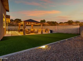 9985 S Rolling Water Dr, Vail, AZ 85641