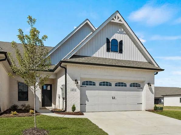 411 Raleigh Elm Dr SW, Huntsville, AL 35824