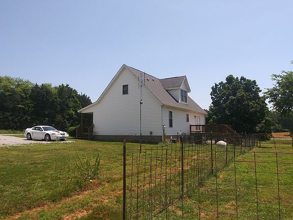 2nd image of 15040 Kings Hwy