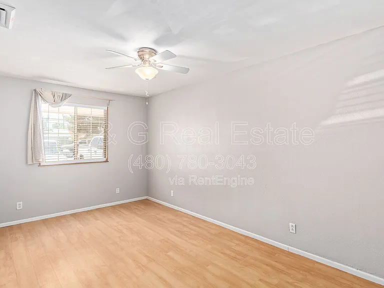 1918 E Palmcroft Dr — Photo 21