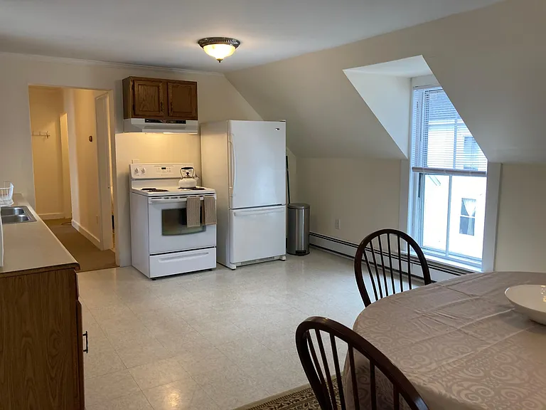 17 Spring St #2 — Photo 15