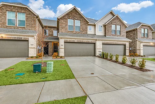 1356 Hill Country Pl Photo 1