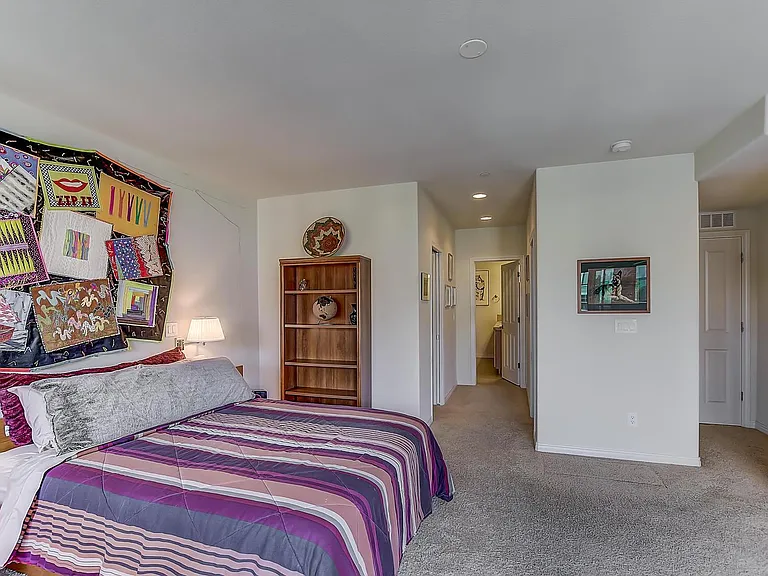 440 Laramie Blvd — Photo 11