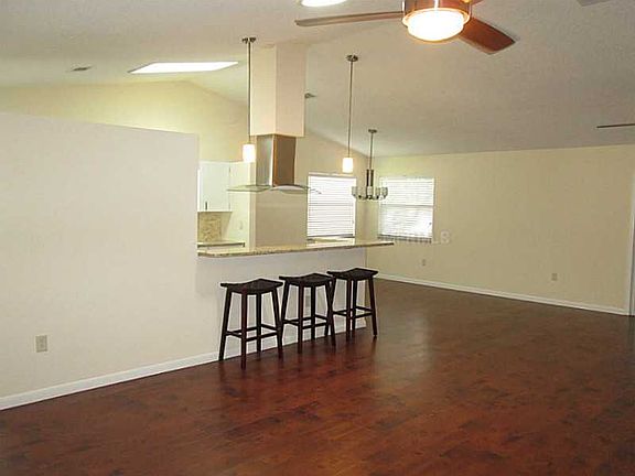 3rd image of 1106 Ben Hope Dr