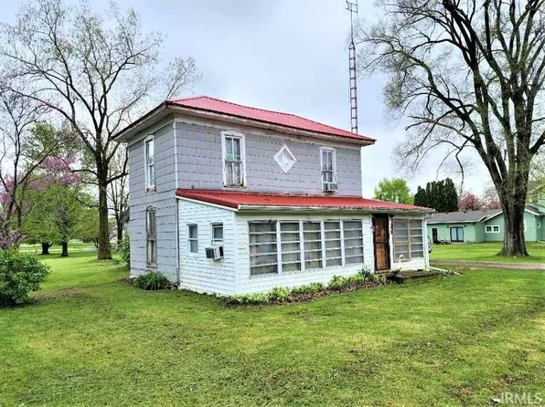 250 E Harrison St, Pennville, IN 47369