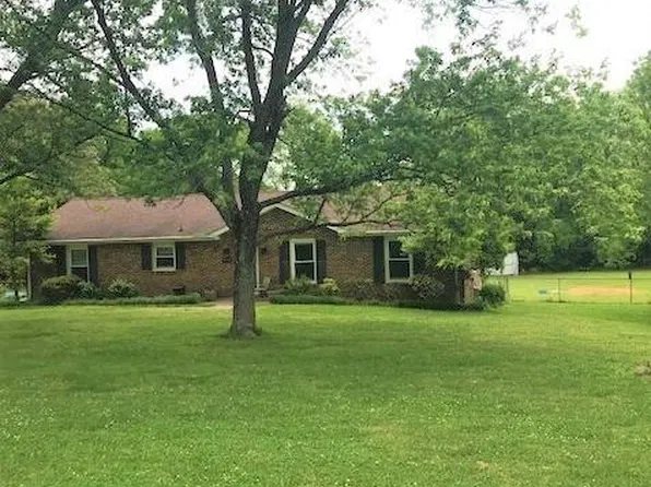 2008 Julie Dr, Mount Juliet, TN 37122
