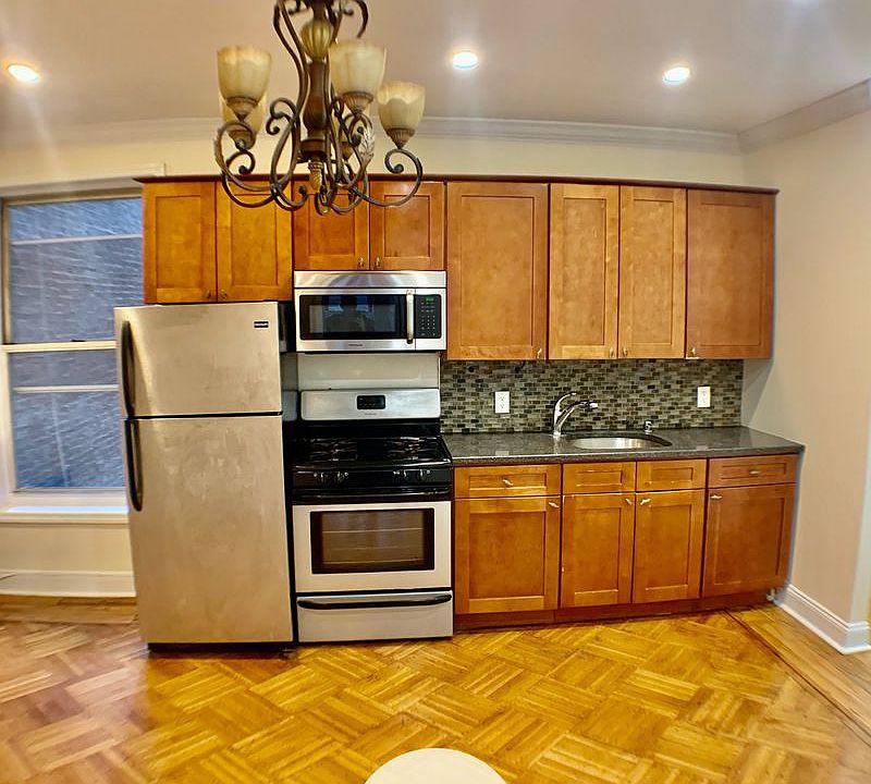 1st image of 868 Nostrand Ave #2A