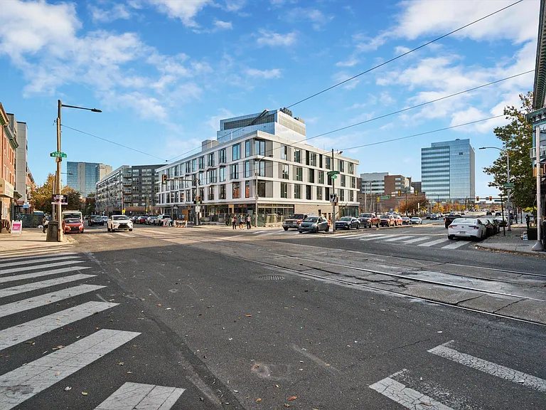 3727 Lancaster Ave #300 — Photo 25