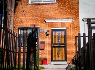 208 35th St NE, Washington, DC 20019