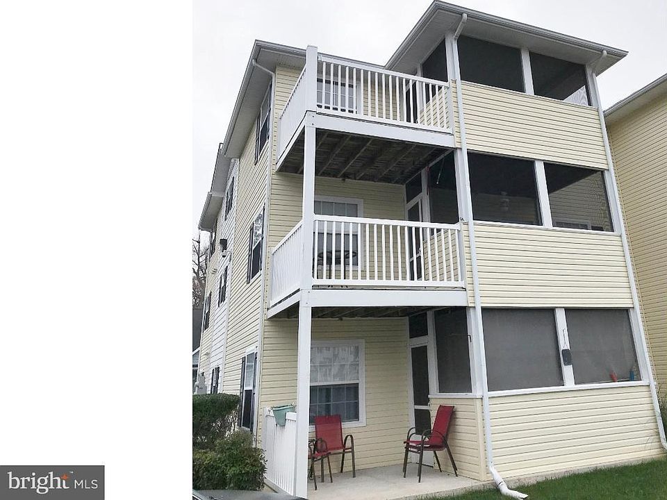 1st image of 17293 King Phillip Way Unit 18