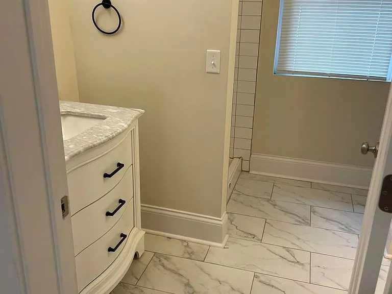 308 E Kentucky St — Photo 10