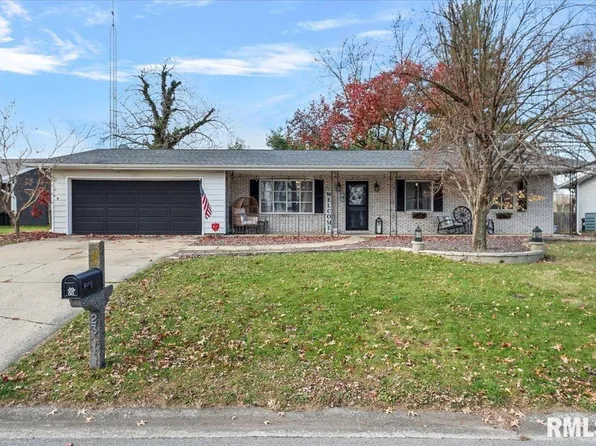 23 Birch Lake Dr, Sherman, IL 62684