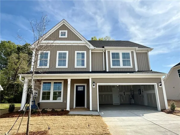 231 Lavender Ln, Lexington, NC 27295