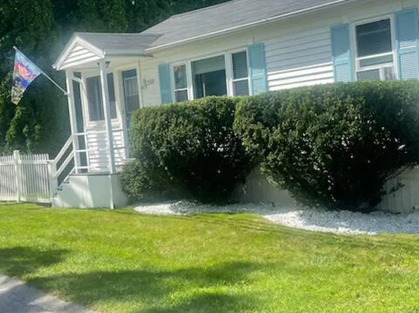 310 Ridge Road, York, ME 03909