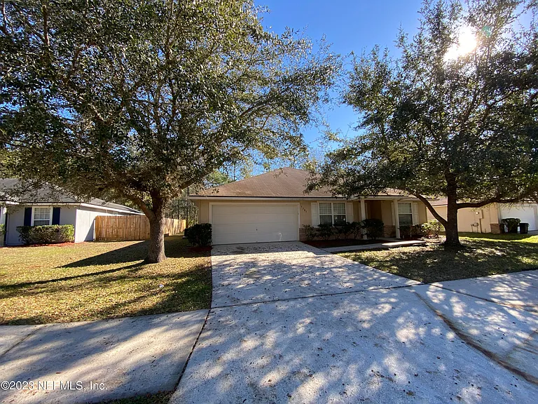 3783 Lauren Oak Ln E — Photo 1