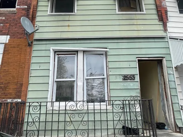 2553 N Patton St, Philadelphia, PA 19132