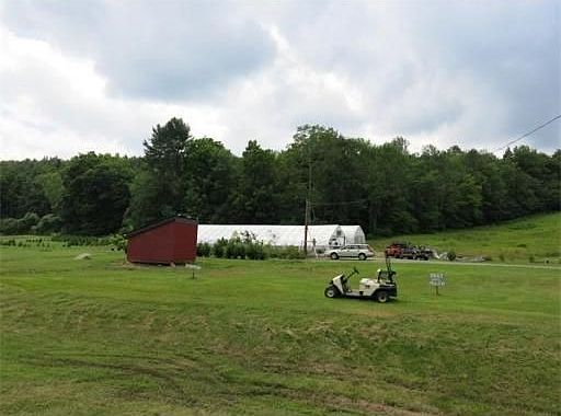 1st image of 495 Berkshire Trl