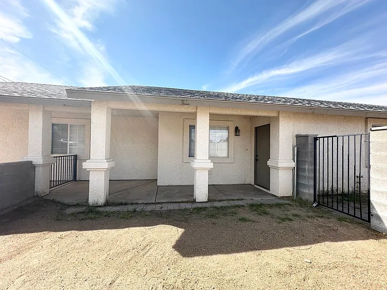 2647 Simms Ave — Photo 5