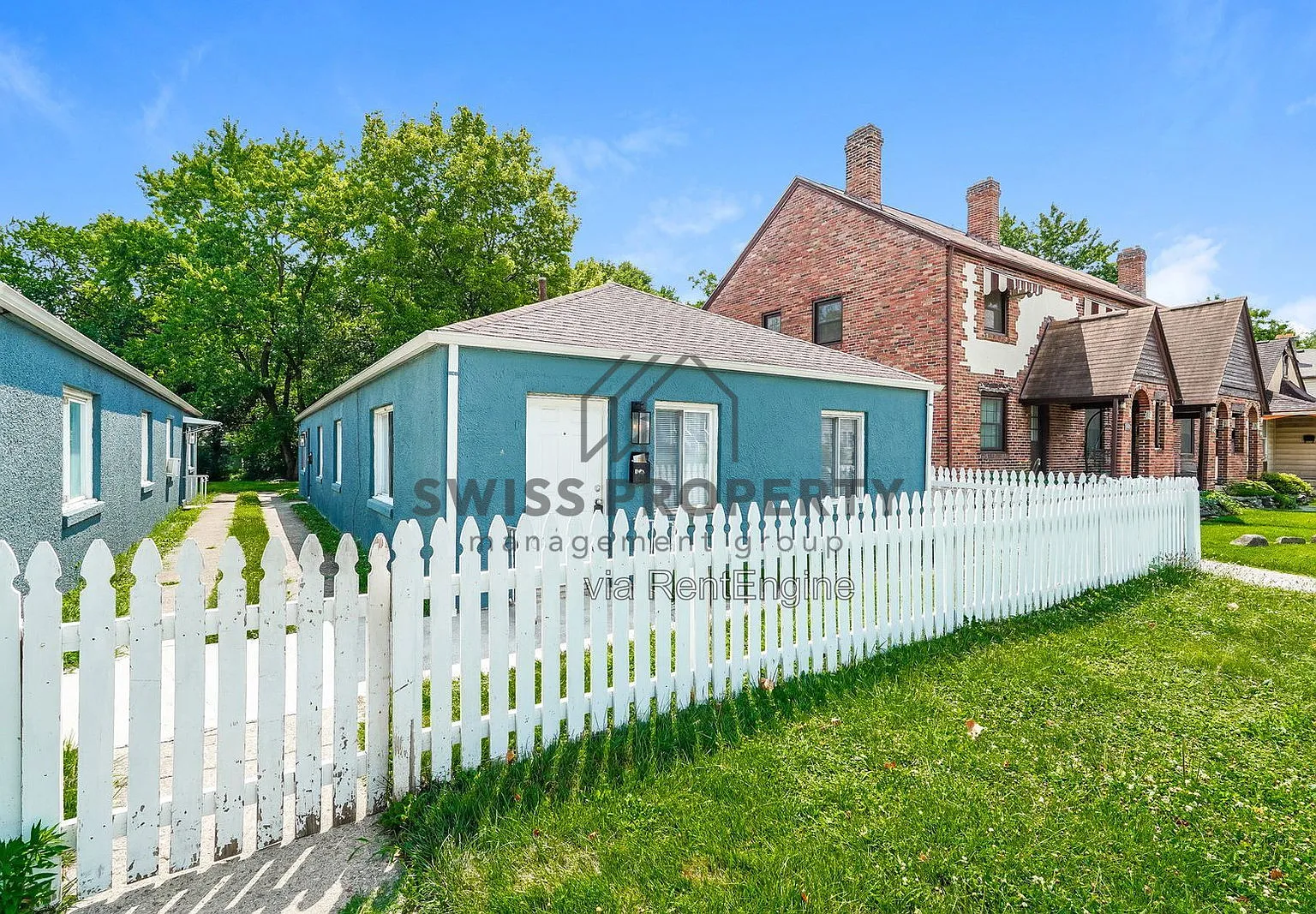 2 bed, 1.0 bath, $1,000 — Photo 1