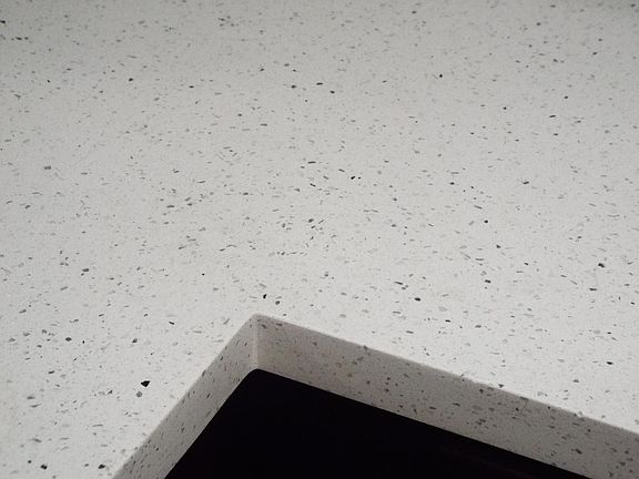 New Quartz Counter tops