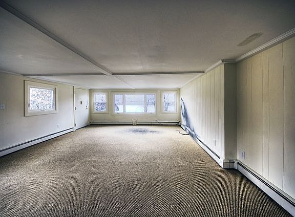 2nd image of 238 Lake Shore Dr