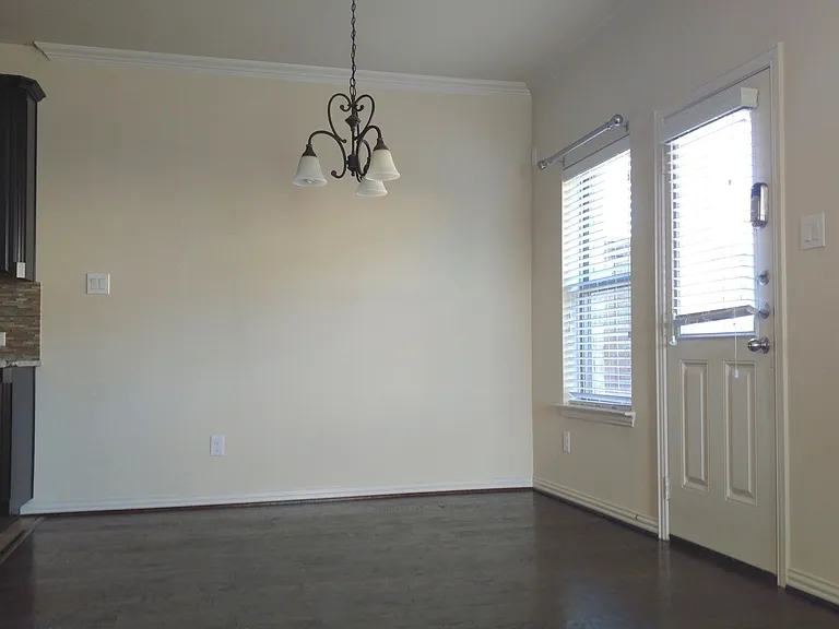 6608 Rutherford Rd — Photo 5