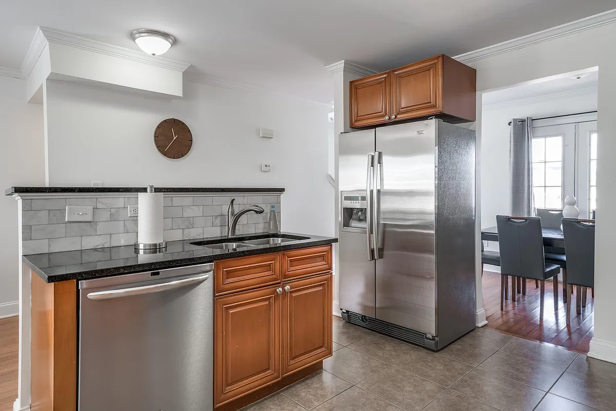 Building Photo - 93 Georgia Ave SE #D